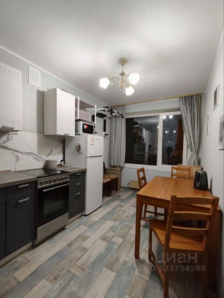 Аренда 1-комн квартиры на вторичном рынке Болотниковская улица, 47К1