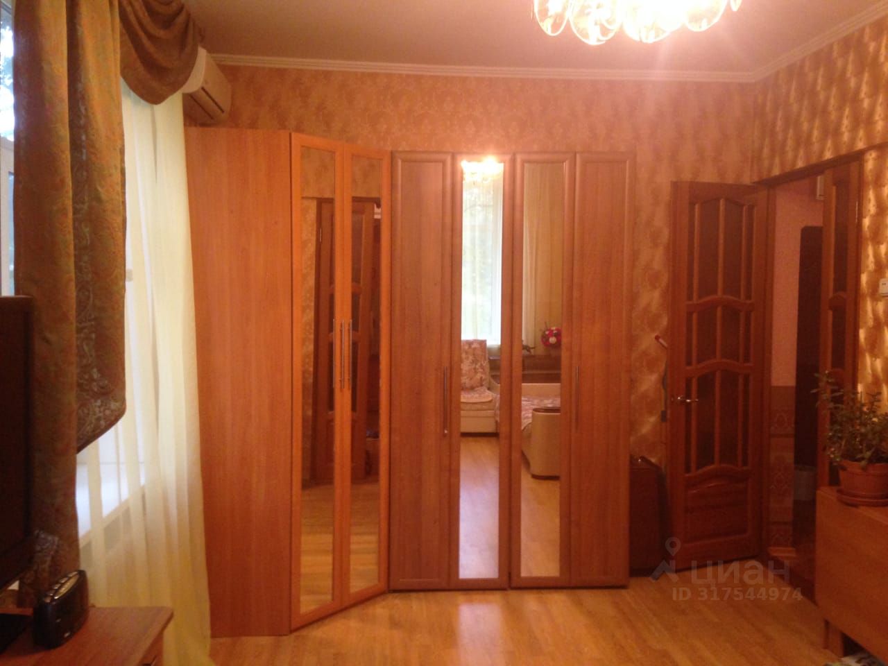 Продажа 2-комн квартиры на вторичном рынке улица 10-я Соколиной Горы,  д. 12