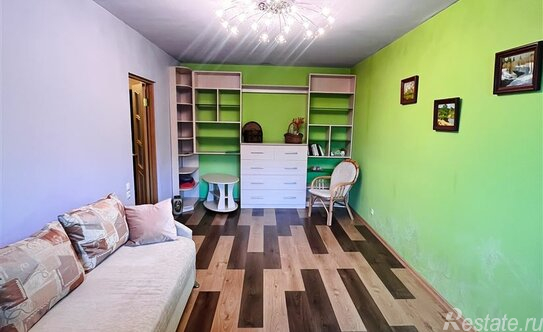 Продажа 2-комн квартиры на вторичном рынке Кингисеппский район, улица Федюнинского,  д. 17