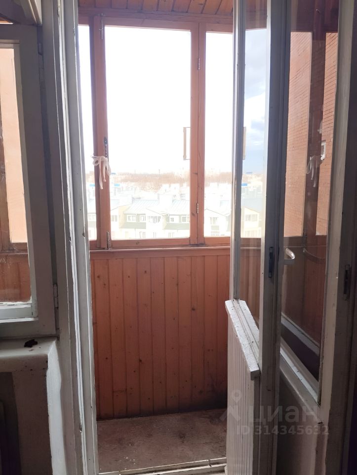 Продажа 4-комн квартиры на вторичном рынке Колпино, Тверская улица, 42