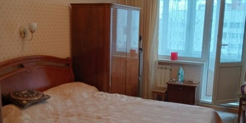 3-комн квартира Стачек пр-кт,  д. 192