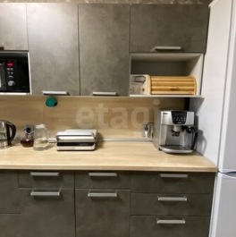 Продажа 1-комн квартиры на вторичном рынке Кириши, ул Декабристов Бестужевых,  д. 8