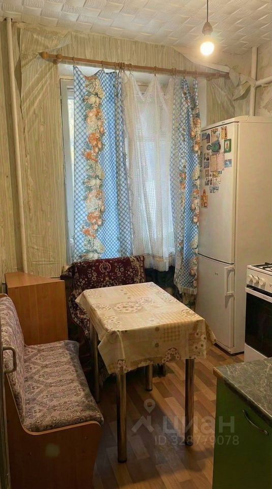Продажа 2-комн квартиры на вторичном рынке Ступино, Октябрьская улица, 43