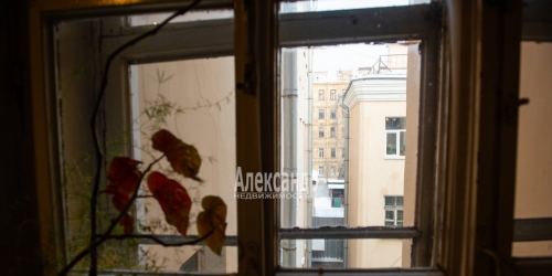 Комната Верейская ул. ,  д. 28