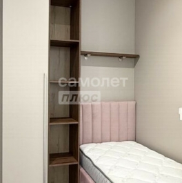 Продажа 3-комн квартиры на вторичном рынке Винницкая улица,  д. 8 к4