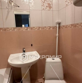 Продажа 1-комн квартиры на вторичном рынке ул Караваевская,  д. 28,  к. 1