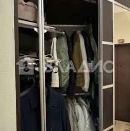 Продажа 3-комн квартиры на вторичном рынке ул Дубнинская,  д. 40А,  к. 1