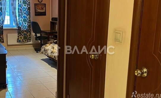 Продажа 2-комн квартиры на вторичном рынке Байкальская улица,  д. 18 к1