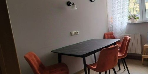 3-комн квартира улица Серегина, 3