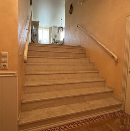 Продажа 4-комн квартиры на вторичном рынке Поведники, Центральная улица,  д. 18