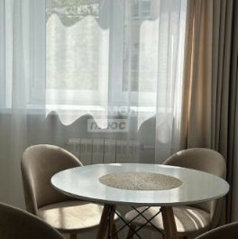 Продажа 3-комн квартиры на вторичном рынке Усачёва улица,  д. 29 к7