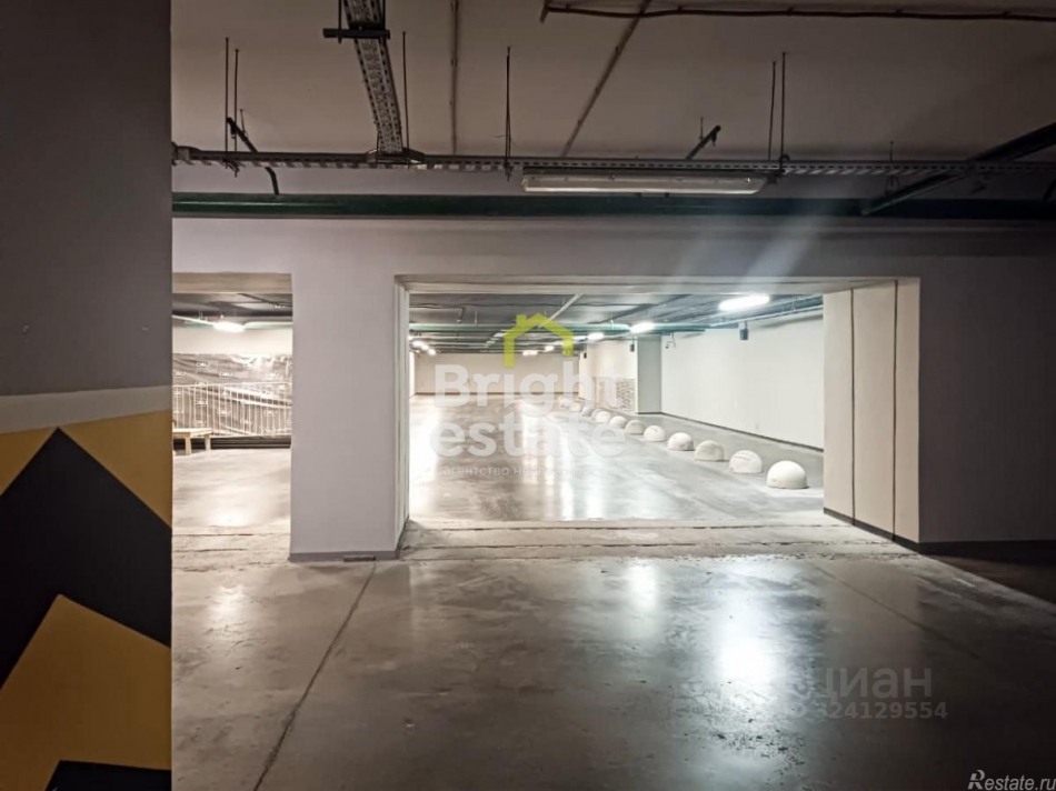 Аренда гаража Усачёва улица,  д. 13