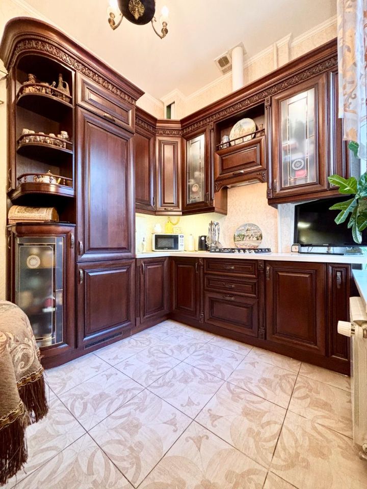 Продажа 2-комн квартиры на вторичном рынке Зоологический переулок, 1-3