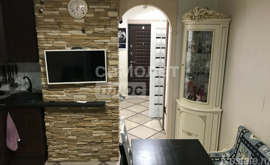 Продажа 1-комн квартиры на вторичном рынке улица Богданова,  д. 42