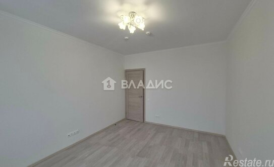 Продажа 2-комн квартиры на вторичном рынке проезд Шокальского,  д. 28А к1