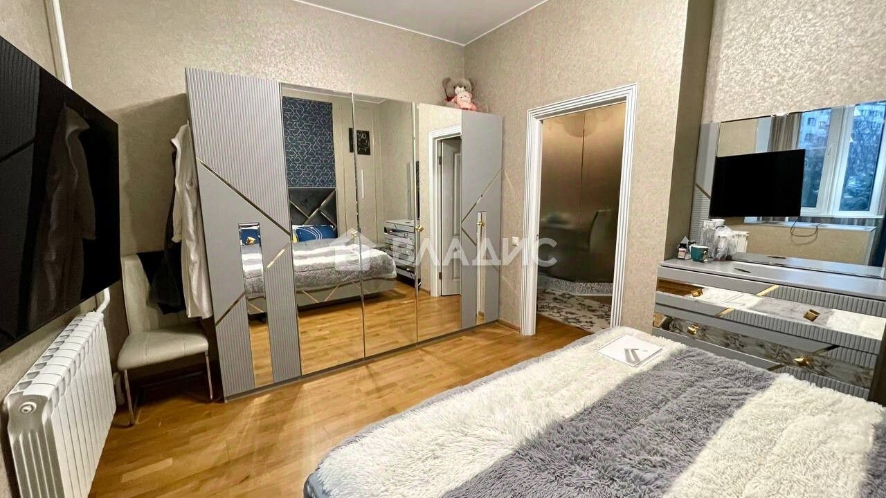 Продажа 4-комн квартиры на вторичном рынке улица Рословка, 6К1