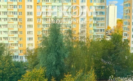 Продажа 3-комн квартиры на вторичном рынке Авиамоторная улица,  д. 4 к3