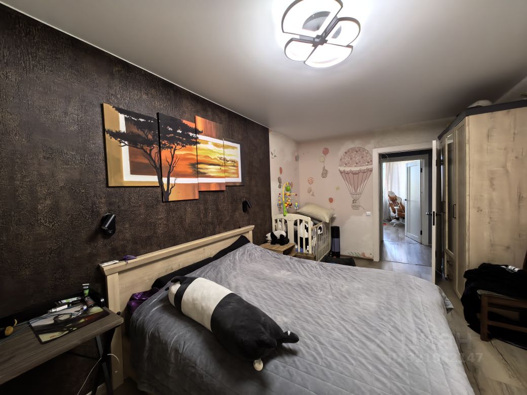 Продажа 3-комн квартиры на вторичном рынке улица Подвойского, 34к1