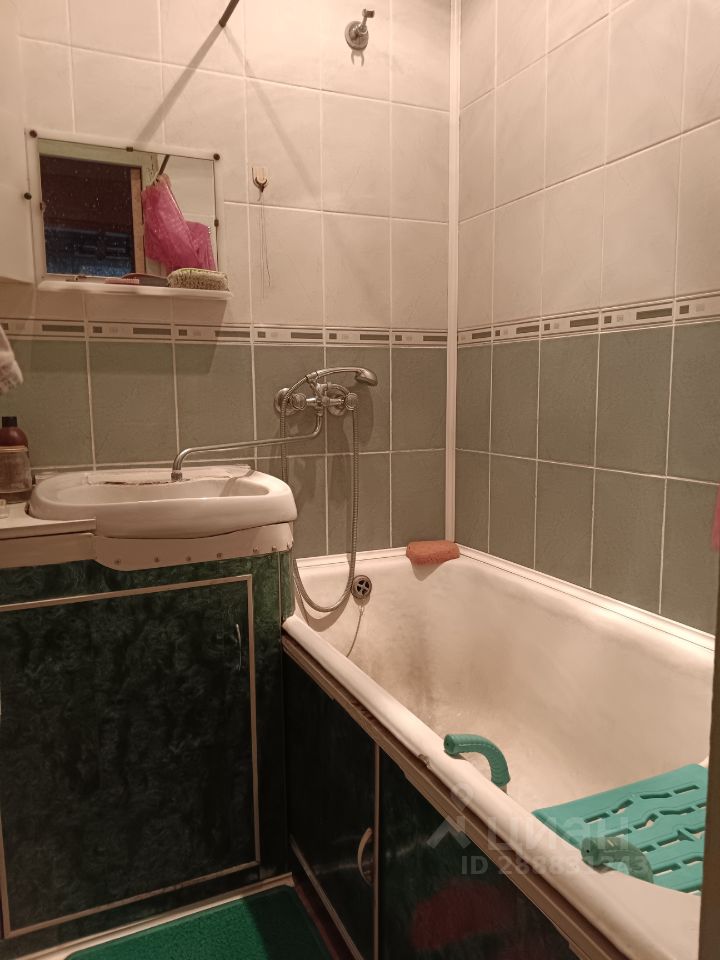 Продажа 3-комн квартиры на вторичном рынке улица Димитрова, 16К3