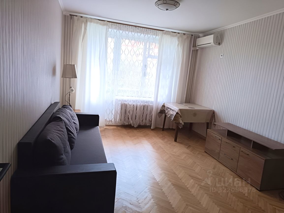 Аренда 1-комн квартиры на вторичном рынке улица Гарибальди, 15К3