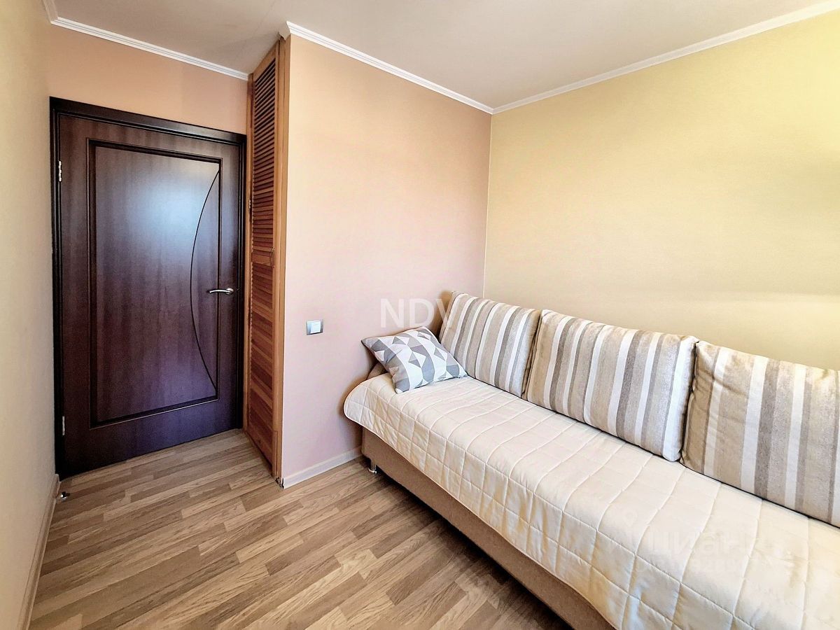 Продажа 3-комн квартиры на вторичном рынке улица Фабрициуса, 6С1