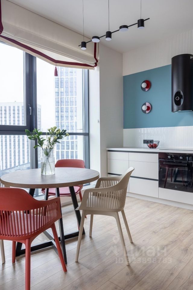 Аренда 3-комн квартиры на вторичном рынке улица Годовикова, 11к1