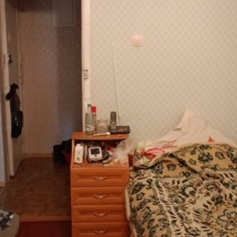 Продажа 3-комн квартиры на вторичном рынке Колпинское шоссе,  д. 9