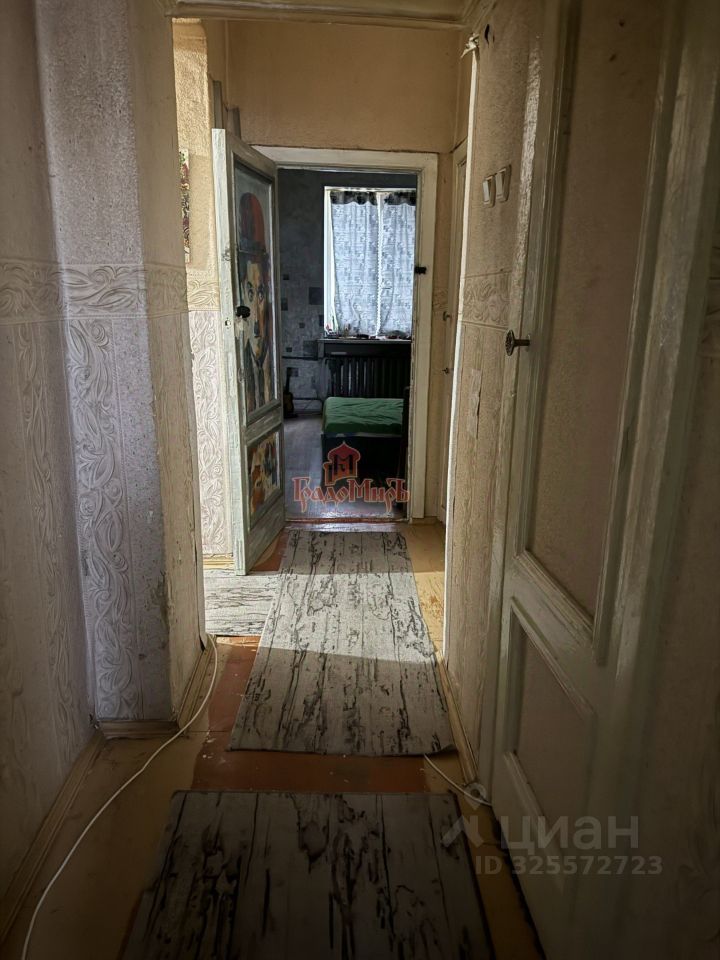 Продажа 3-комн квартиры на вторичном рынке Пересвет, Комсомольская улица, 9