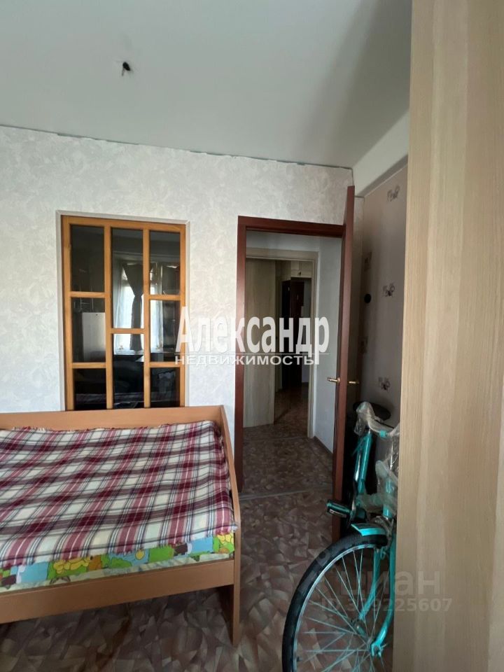 Продажа 1-комн квартиры на вторичном рынке Кондратьевский проспект, 79