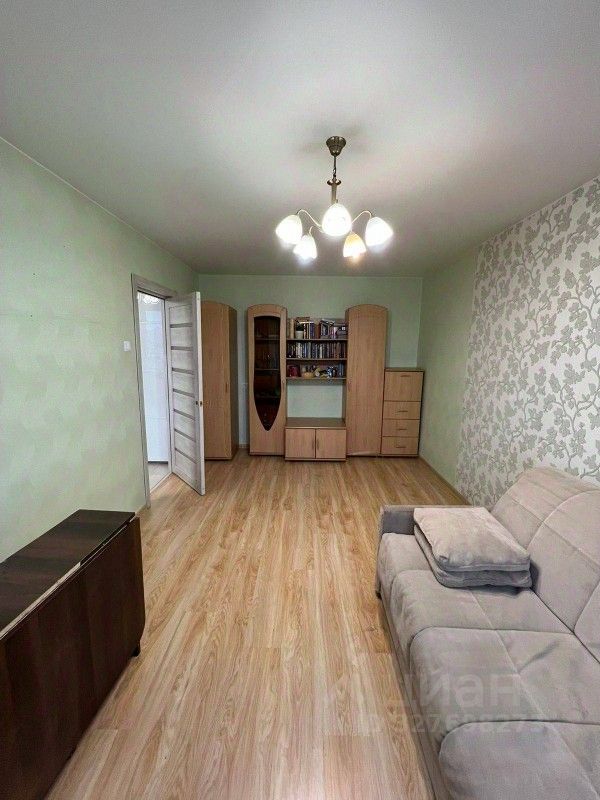 Продажа 3-комн квартиры на вторичном рынке Байконурская улица,  д. 15