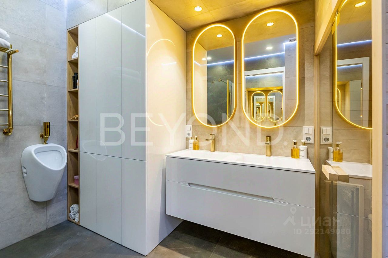 Продажа 3-комн квартиры на вторичном рынке Ждановская улица, 45