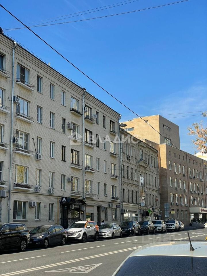 Продажа 1-комн квартиры на вторичном рынке улица Плющиха, 18