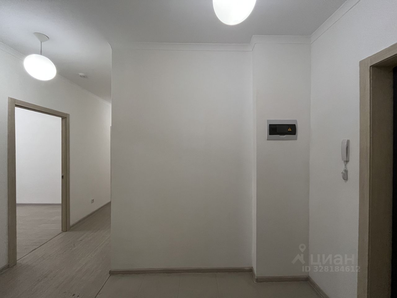 Продажа 3-комн квартиры на вторичном рынке Ангарская улица, 33А