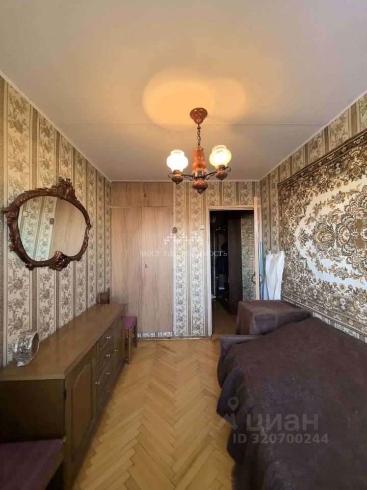 Продажа 2-комн квартиры на вторичном рынке Химки, Юбилейный проспект, 8