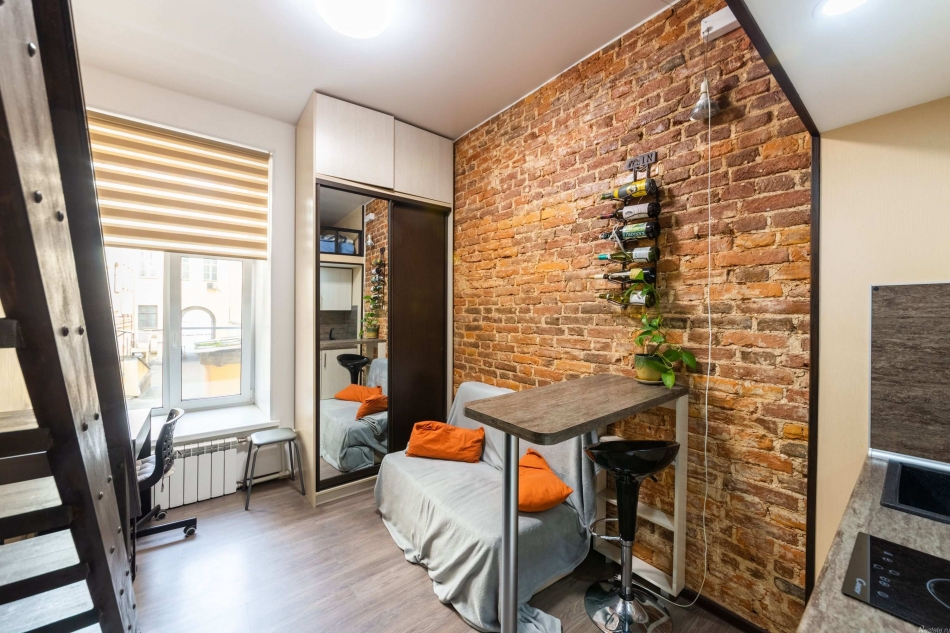 Продажа студии Кадетская линия,  д. 31