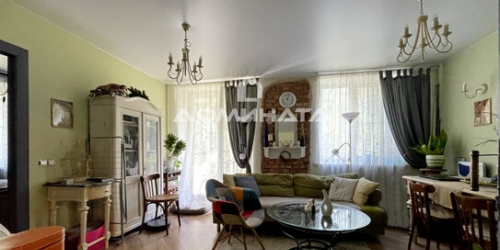3-комн квартира улица Громова,  д. 12