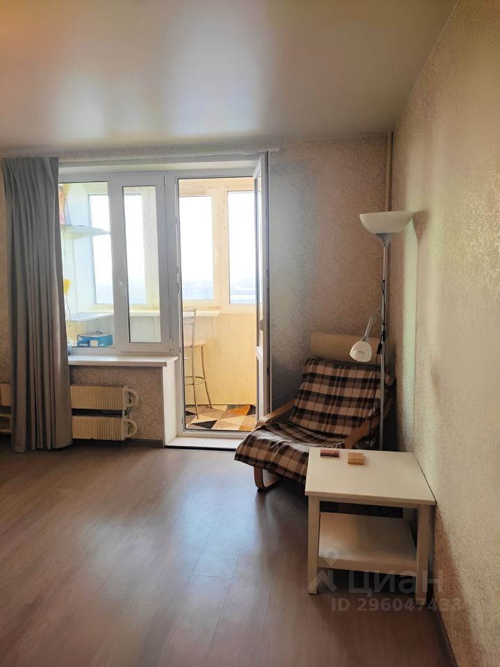 Аренда 1-комн квартиры на вторичном рынке 3-я Владимирская улица, 9К2