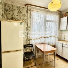 Продажа 4-комн квартиры на вторичном рынке ул Козлова,  д. 45,  к. 2