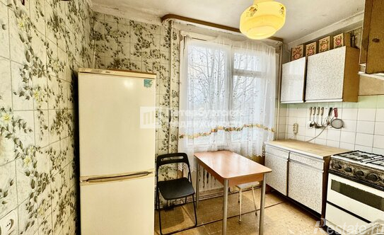 Продажа 4-комн квартиры на вторичном рынке ул Козлова,  д. 45,  к. 2