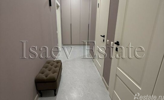 Продажа 3-комн квартиры на вторичном рынке ул Валовая,  д. 8/18