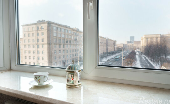 Продажа 1-комн квартиры на вторичном рынке улица Ленсовета,  д. 22