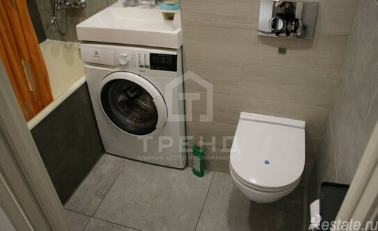 Продажа 1-комн квартиры на вторичном рынке улица Козлова,  д. 43 к1