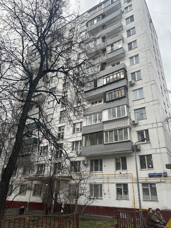Продажа 2-комн квартиры на вторичном рынке улица Малая Грузинская, 33