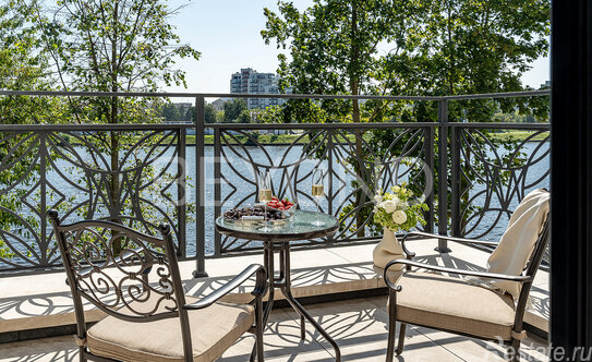 Продажа 5-комн квартиры на вторичном рынке проспект Динамо,  д. 2а литА