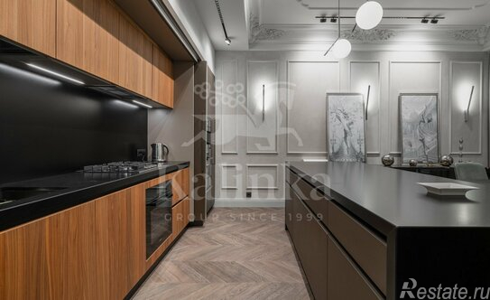 Продажа 3-комн квартиры на вторичном рынке Петровский переулок,  д. 5 с7