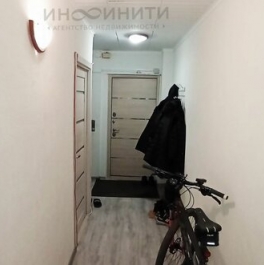Продажа 3-комн квартиры на вторичном рынке Сивашская улица,  д. 4 к4