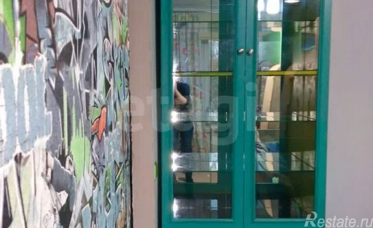 Продажа 2-комн квартиры на вторичном рынке Автовская улица,  д. 52