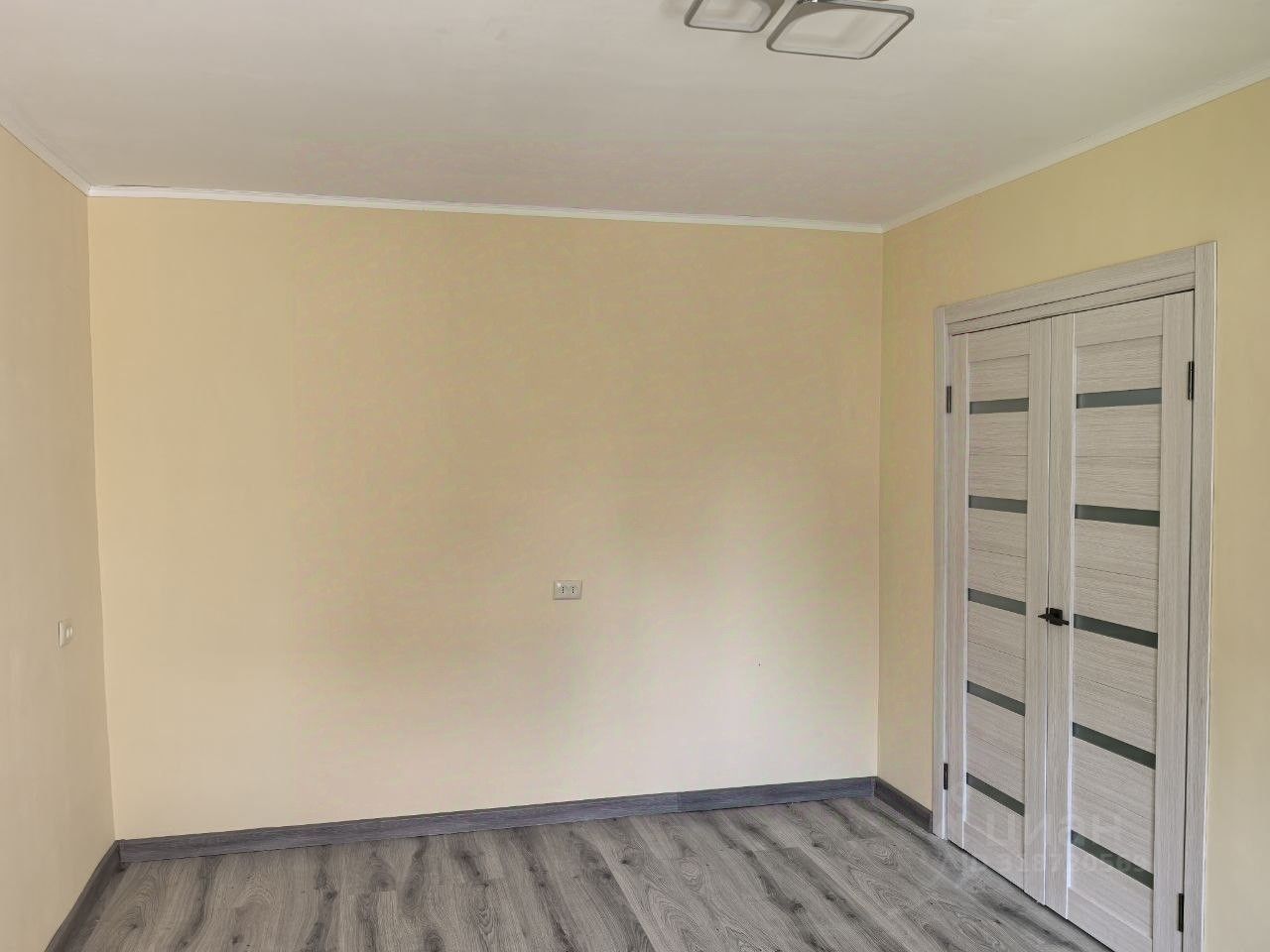 Продажа 1-комн квартиры на вторичном рынке Лобня, улица Ленина, 19к1