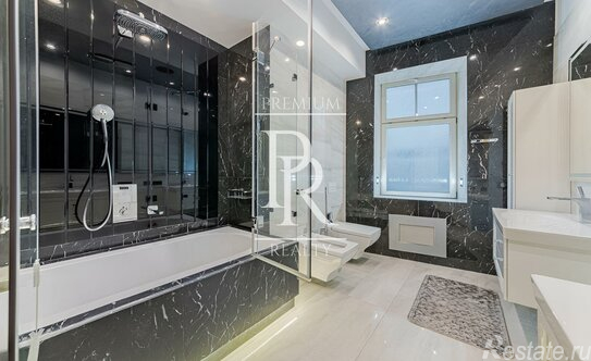 Продажа 5-комн квартиры на вторичном рынке ул Пречистенка,  д. 27