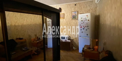 3-комн квартира Кронштадт г., Ленина пр.,  д. 53